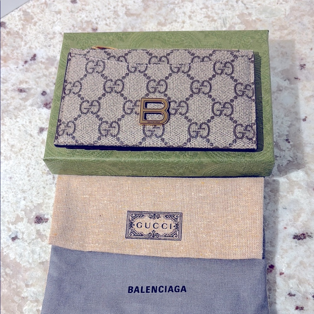 Limited Edition Balenciaga X Gucci Collaboration Wallet New